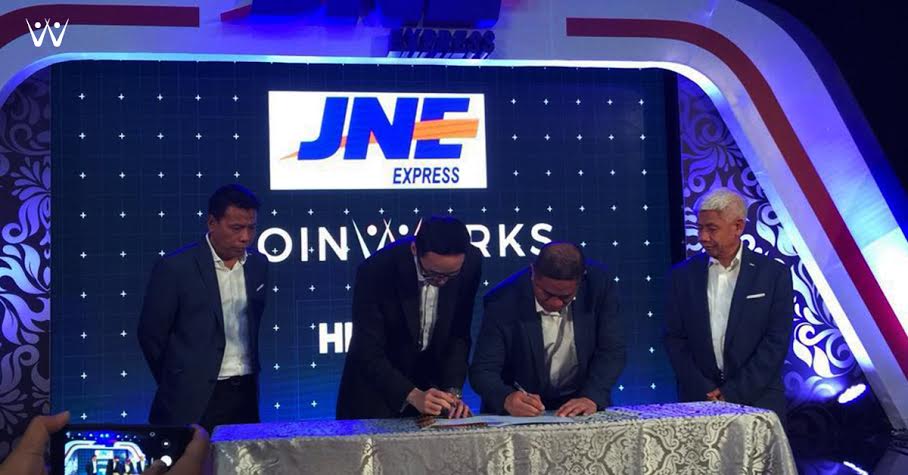 KOINWORKS BERIKAN KEMUDAHAN PENGAJUAN PINJAMAN BAGI ANGGOTA JNE LOYALTY CARD