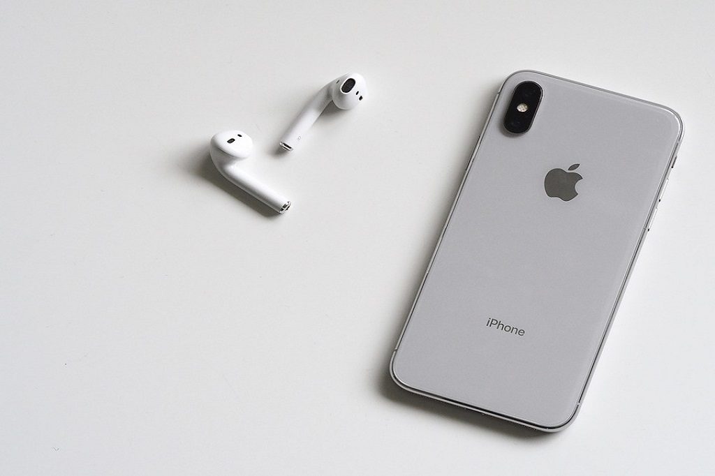 apple airpods