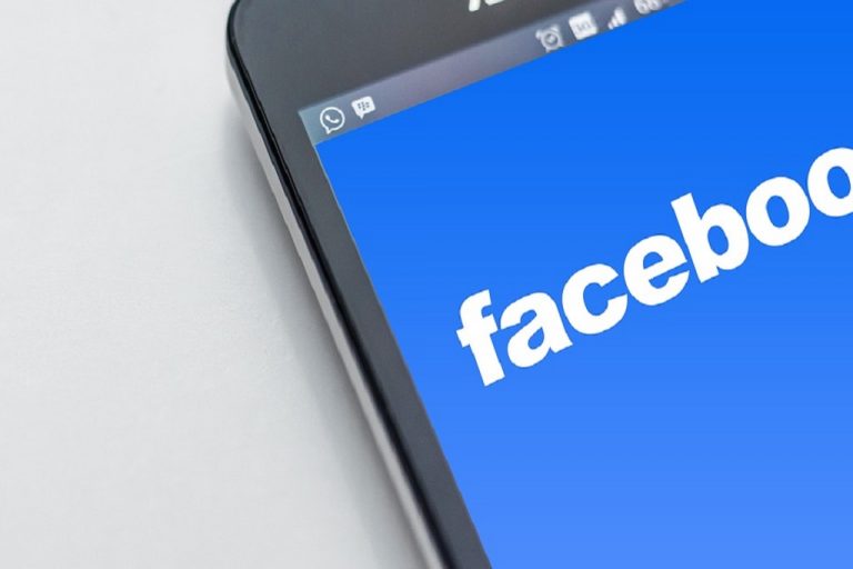 CEO Facebook Gunakan Blockhain Untuk Identitas Data?