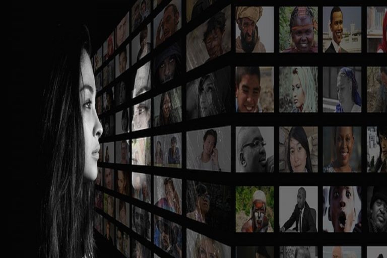 Australia X Indonesia Membahas Medsos dan SDM