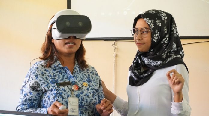 Guru Ahli Virtual Reality