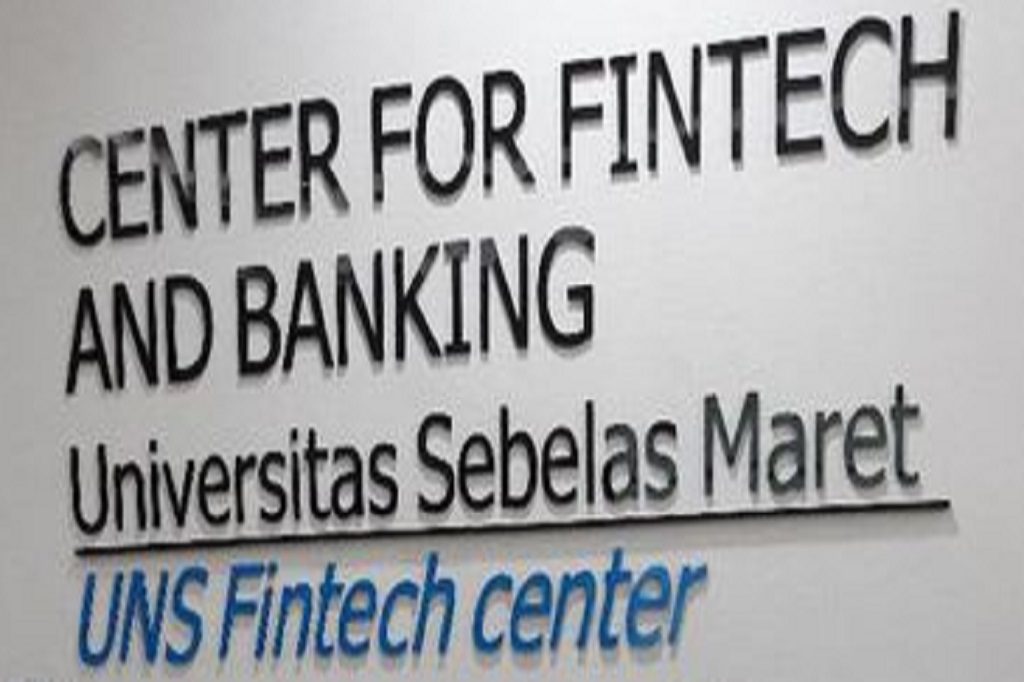 fintech center pertama di Indonesia picture