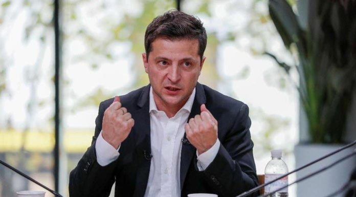 Presiden Ukraina Kembalikan Tagihan Aset Virtual ke Parlemen untuk Direvisi