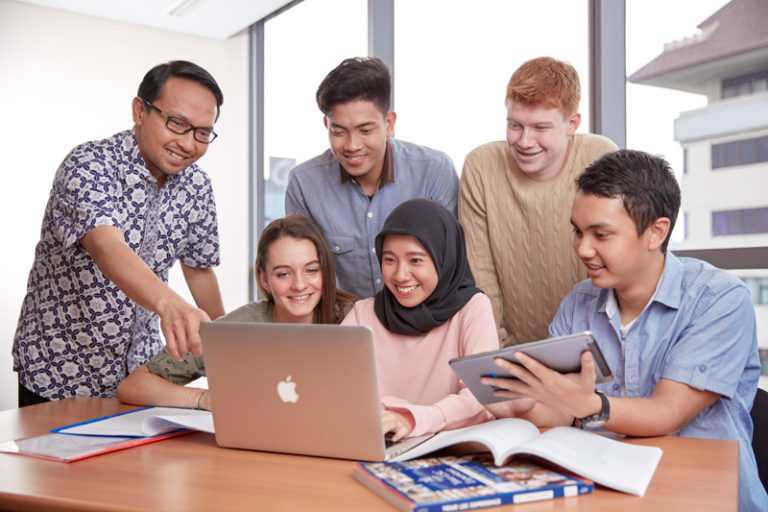 Sampoerna University Gelar Virtual Edu Fair DanaCita 2021