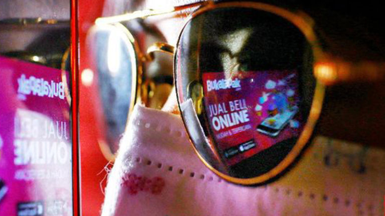 Titik Terendah Bukalapak: Ditinggal Pendirinya, Investor Merugi, dan Saham Terus Turun