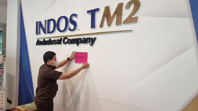 indosat m2 resmi tutup