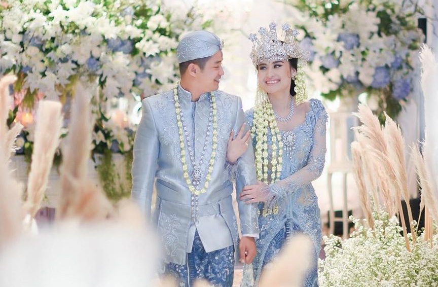 ojk luncurkan buku saku keuangan untuk calon pengantin