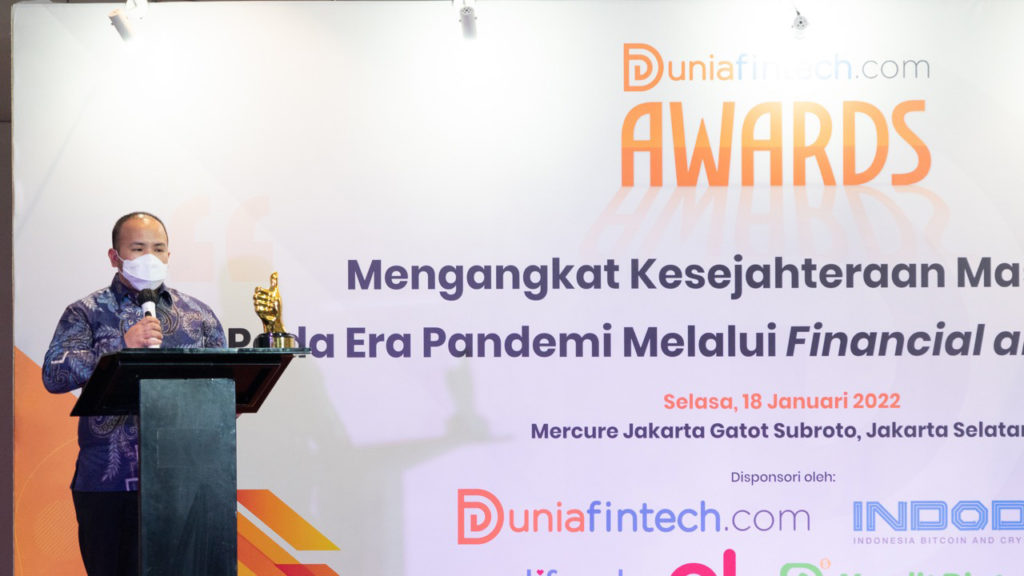 finantier raih penghargaan duniafintech awards