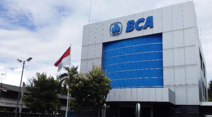 pertumbuhan kredit bca