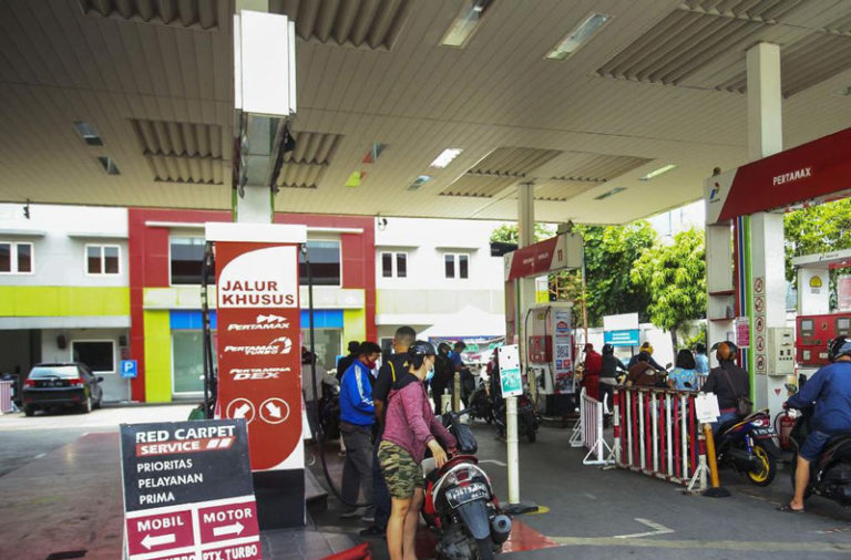 Daftar Harga BBM Terbaru: Pertamina, Shell, dan AKR, Mana Paling Murah?