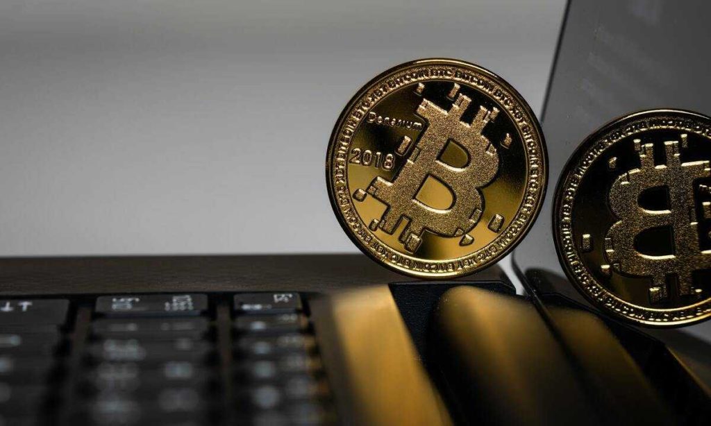 Perbedaan Crypto Crash dan Koreksi Bitcoin