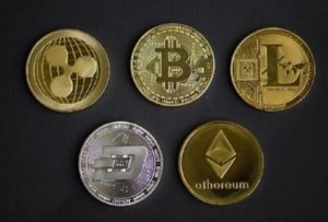 Perbedaan Bitcoin dan Stablecoin