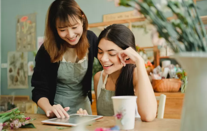 Masyarakat Digital Perempuan, Pemuda dan UMKM jadi Fokus Pemerintah