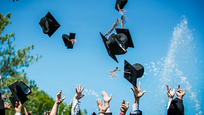 Tingkat Sarjana Wanita Lebih Banyak