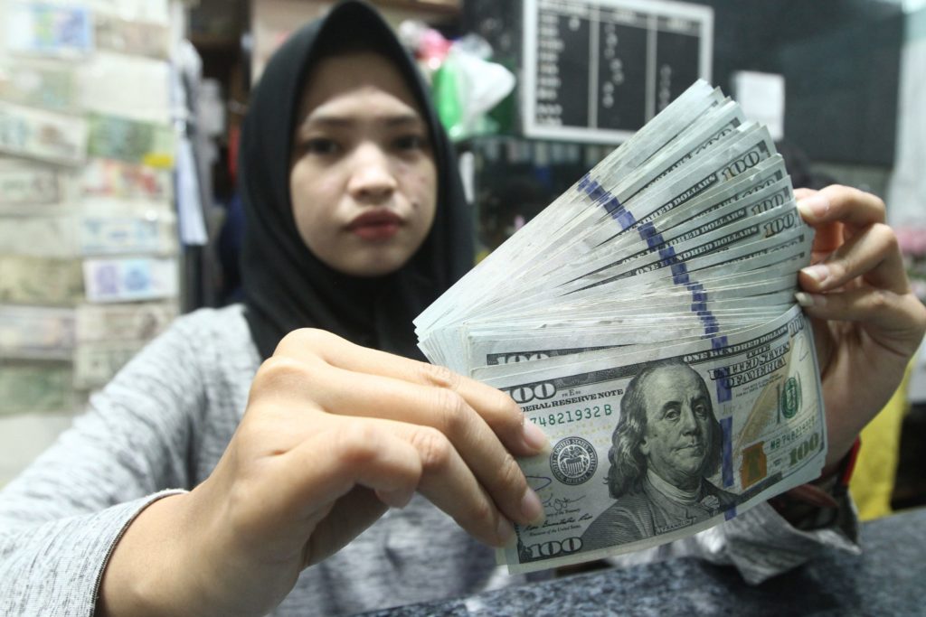 Dollar ke Rupiah Hari Ini