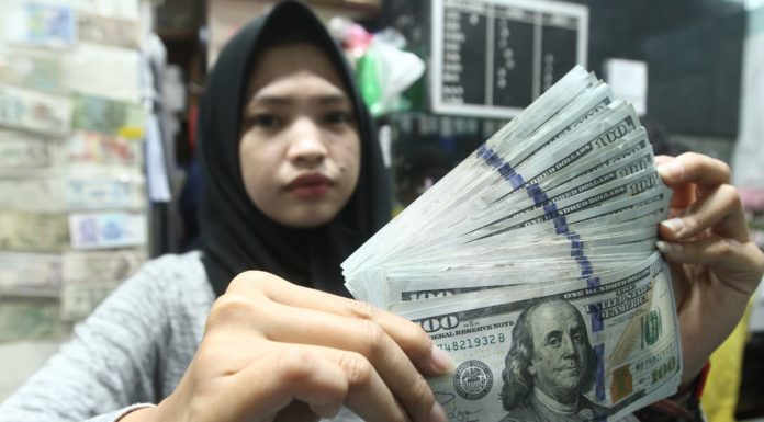 Dollar ke Rupiah Hari Ini