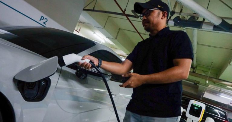 Aturan Insentif Kendaraan Listrik