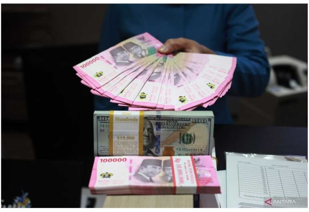 Cadangan Devisa Naik