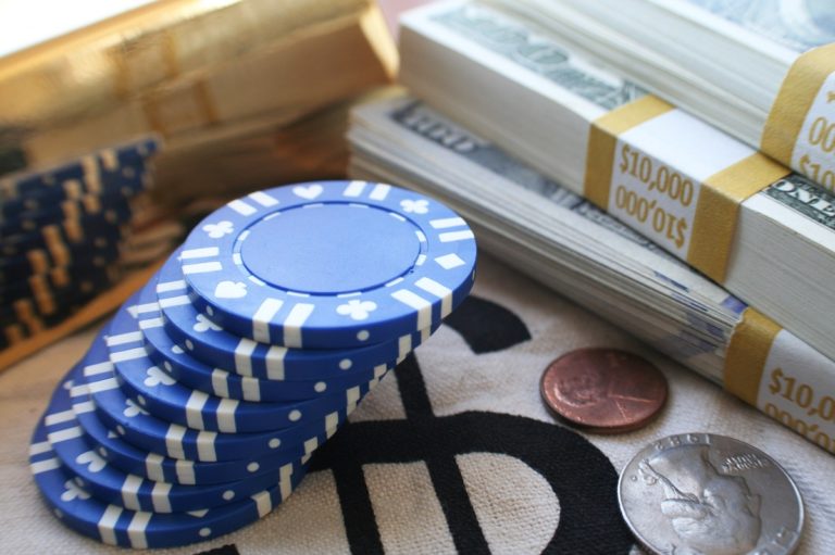 Ciri Saham Blue Chip yang Patut Diketahui Investor!