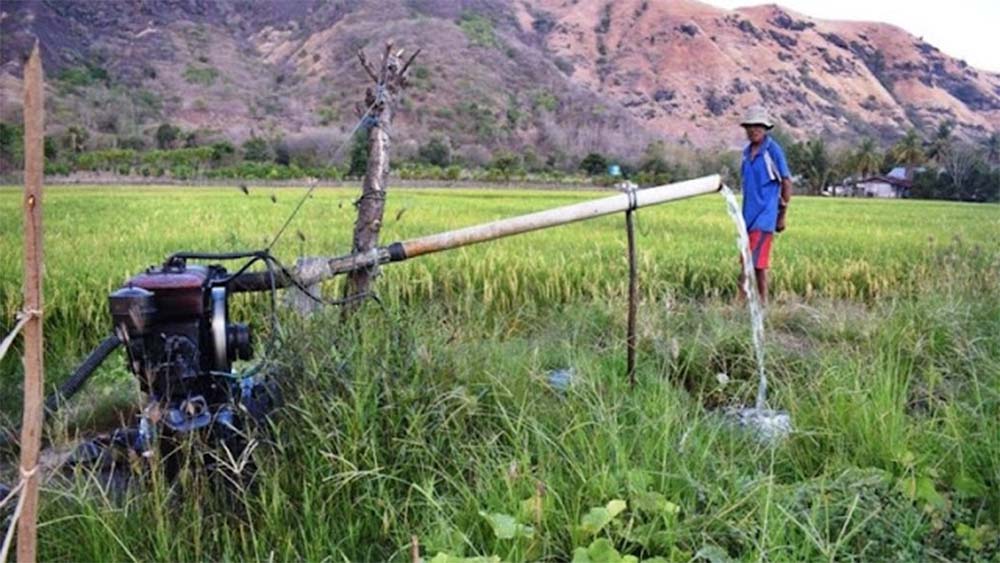 Berita Ekonomi Hari Ini: Tanah Menyusut, Pemerintah Atur Bor Air