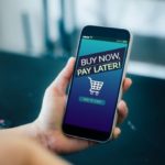 Perbedaan Pinjol dengan Paylater