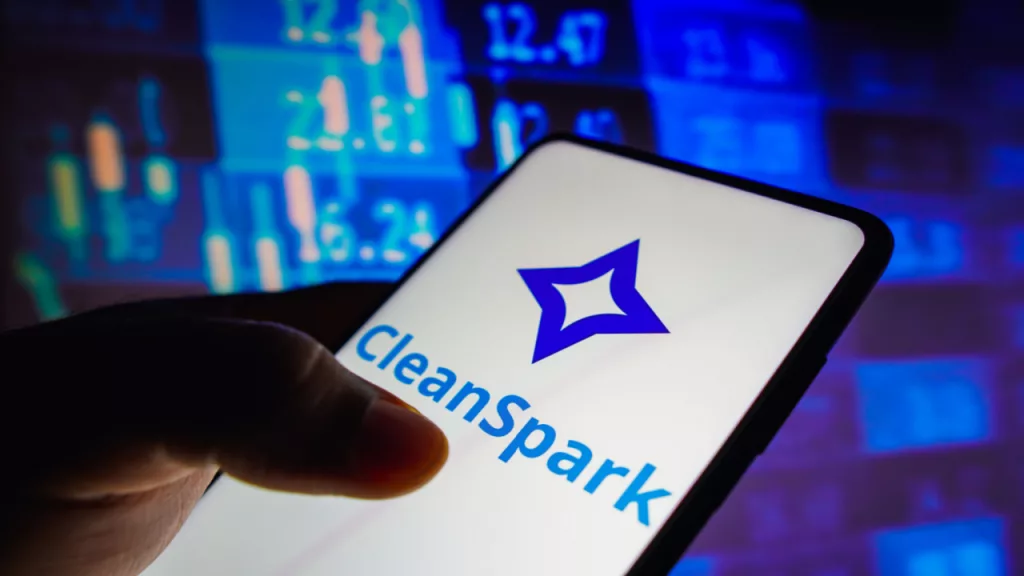 CleanSpark Berjuang Pulihkan 165 MW Pasca Badai Helene