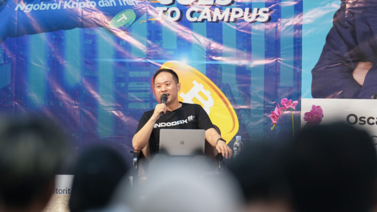 VP Marketing Indodax Antony Kusuma menjelaskan Bitcoin aset terbaik secara global