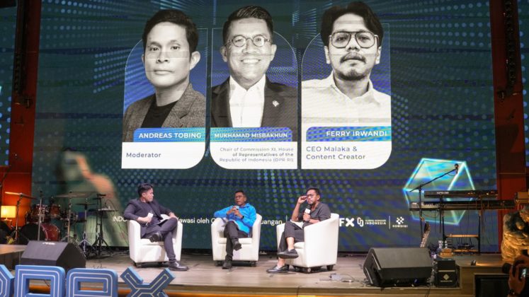 Panel Discussion - Andreas Tobi, M. Misbakhun, Ferry Irwandi - 27 Feb